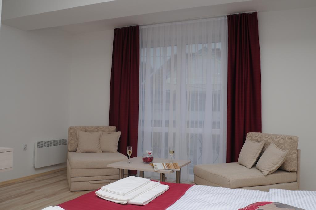 City Boutique Rooms Σκόπια Δωμάτιο φωτογραφία